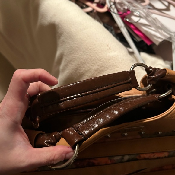 Nicole Lee Brown and Multicolor Satchel - Picture 4 of 4